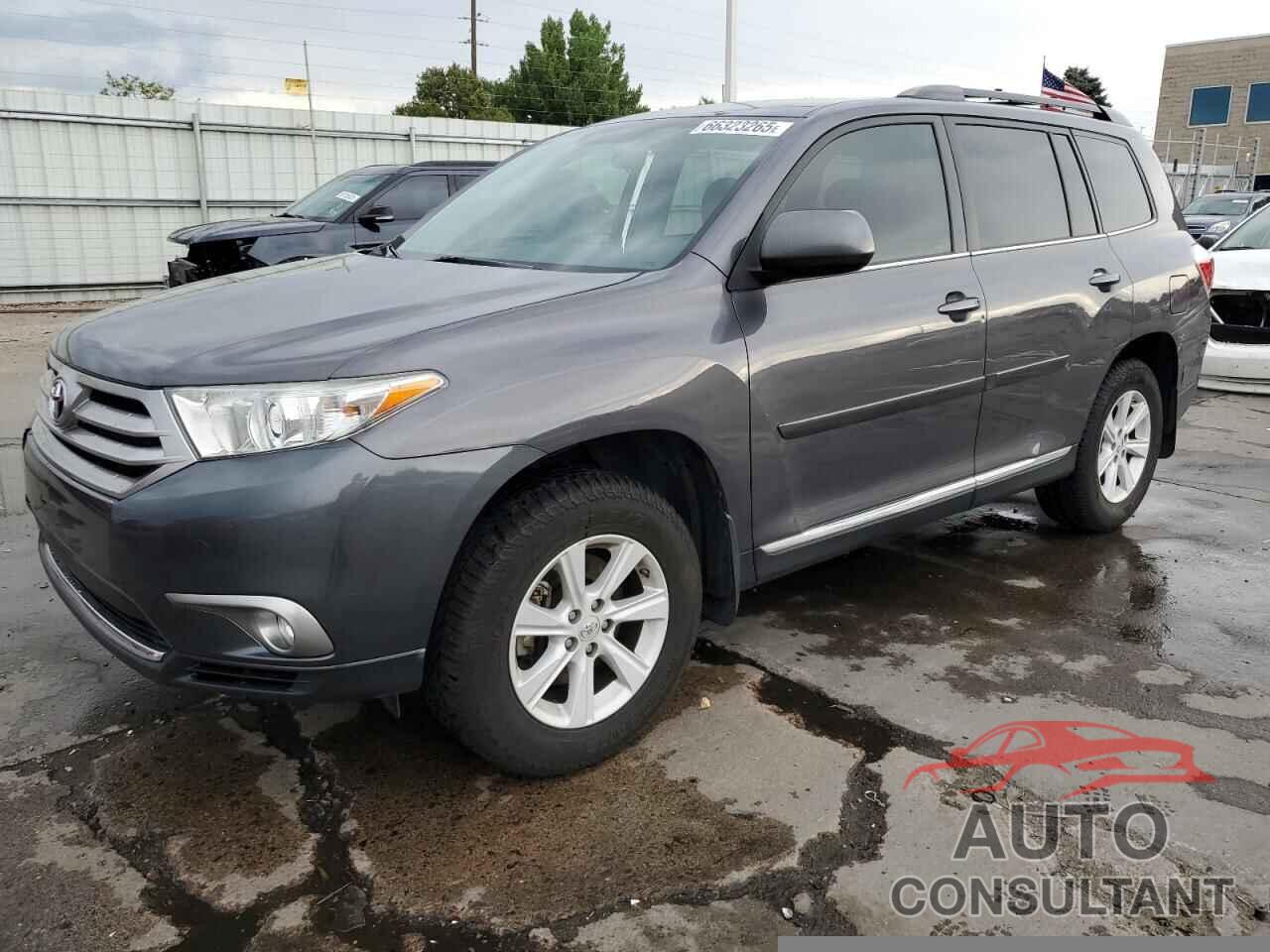 TOYOTA HIGHLANDER 2013 - 5TDBK3EH6DS224606