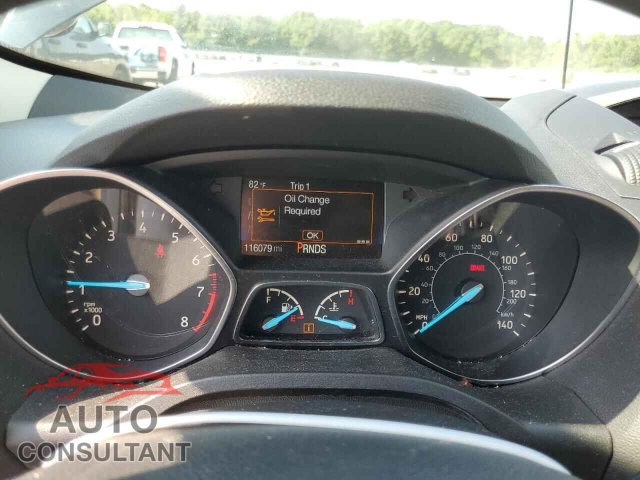 FORD ESCAPE 2017 - 1FMCU0F77HUD70853