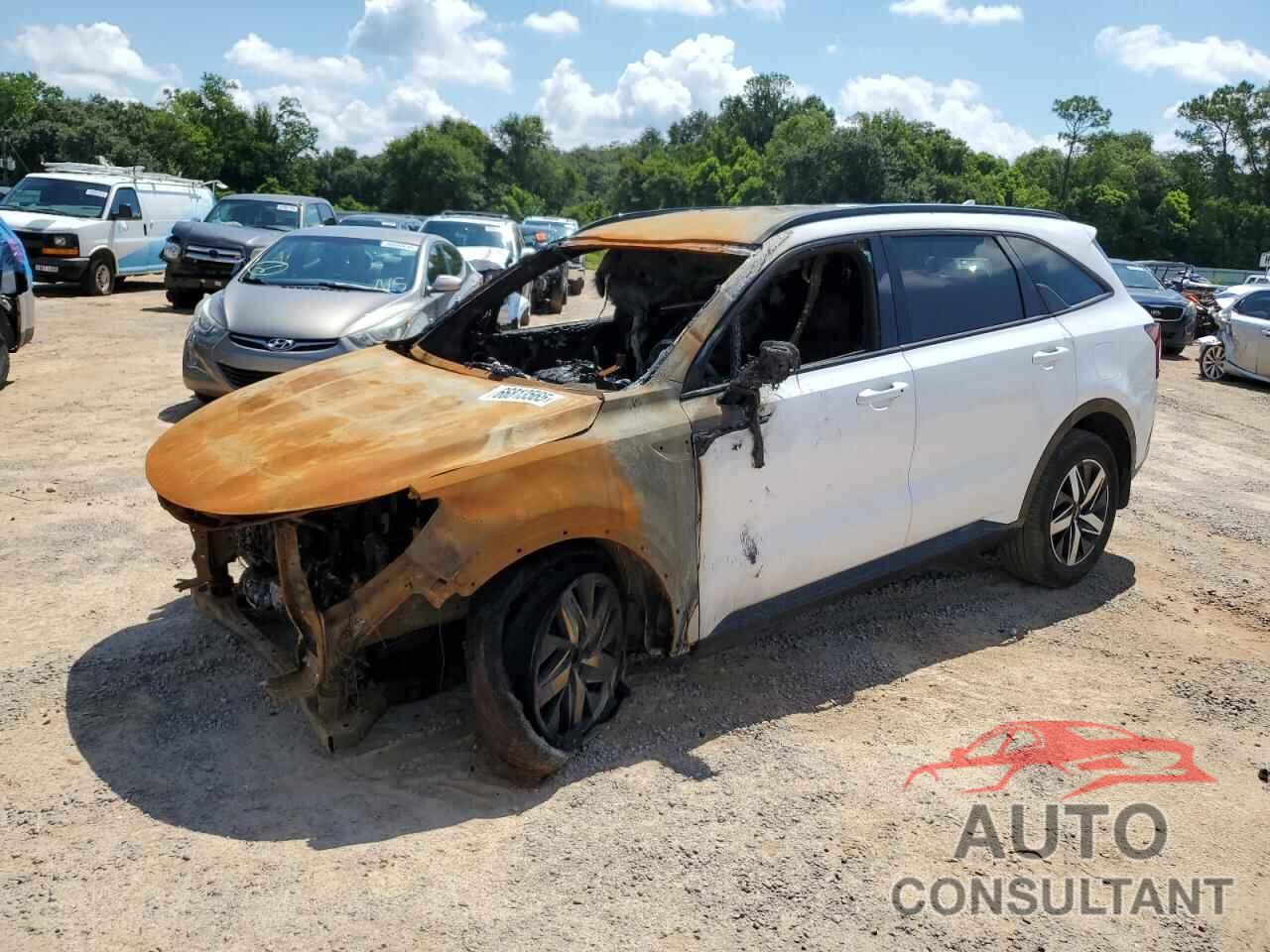 KIA SORENTO 2023 - 5XYRL4LC1PG212261