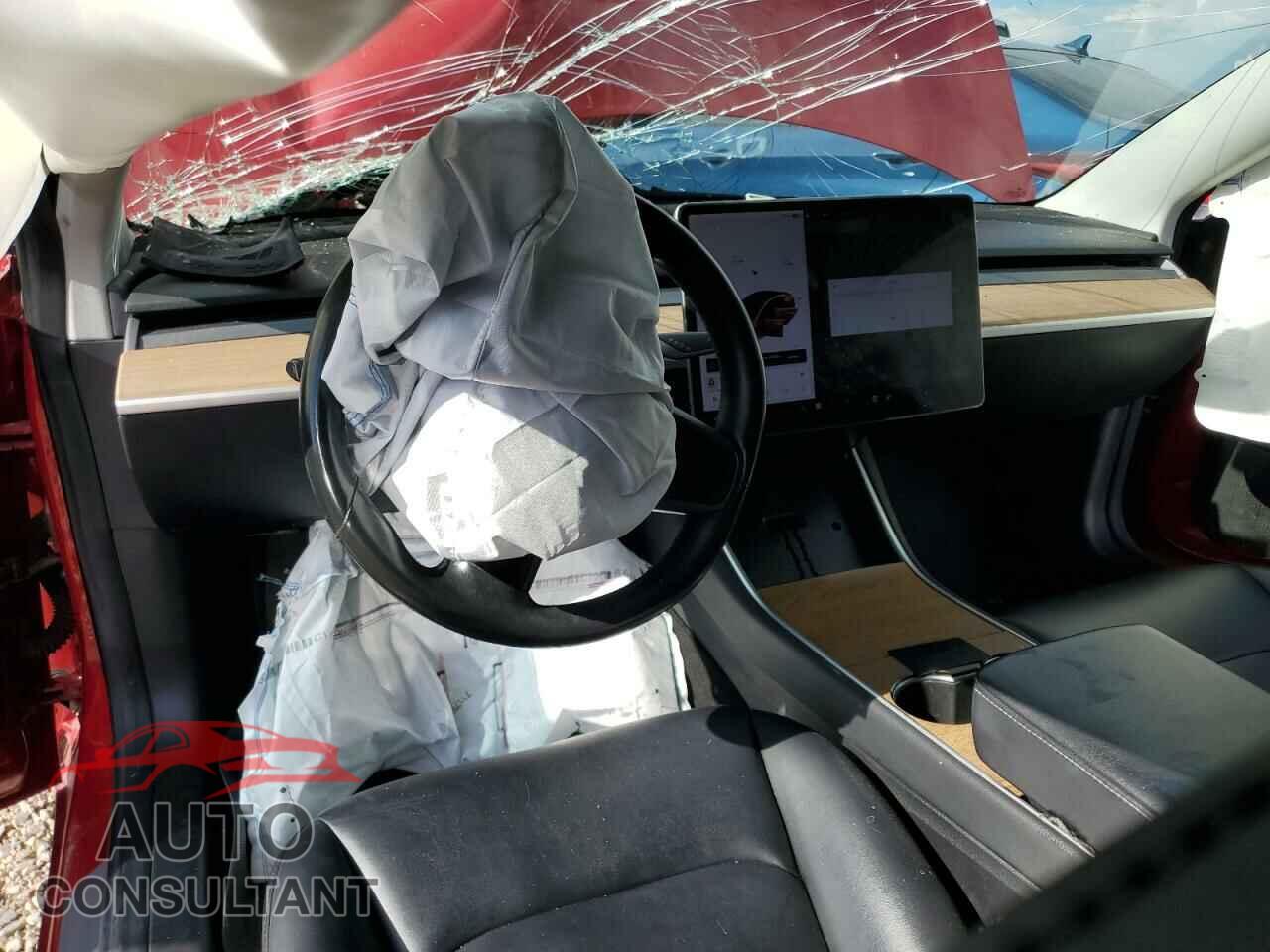 TESLA MODEL 3 2018 - 5YJ3E1EA0JF030785
