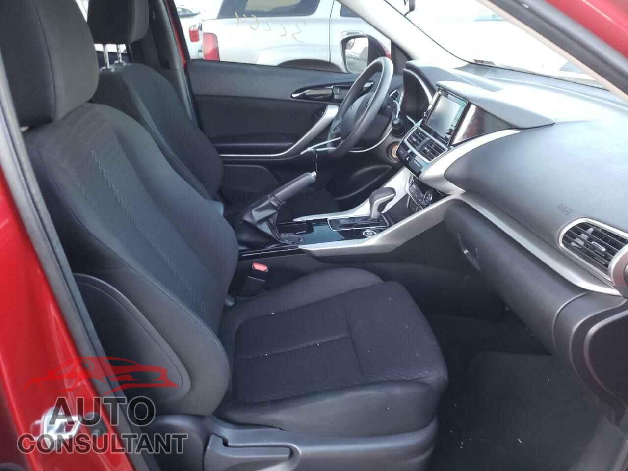 MITSUBISHI ECLIPSE 2019 - JA4AT3AAXKZ018227