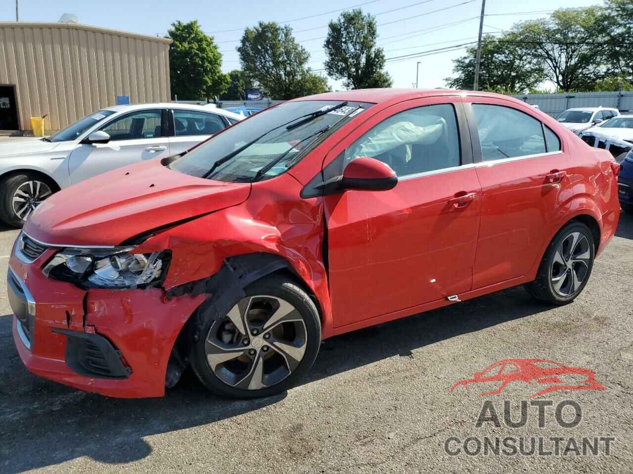 CHEVROLET SONIC 2019 - 1G1JF5SB8K4121832