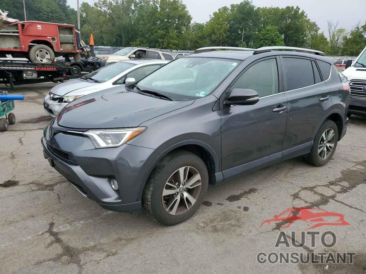 TOYOTA RAV4 2018 - JTMRFREV7JD241255