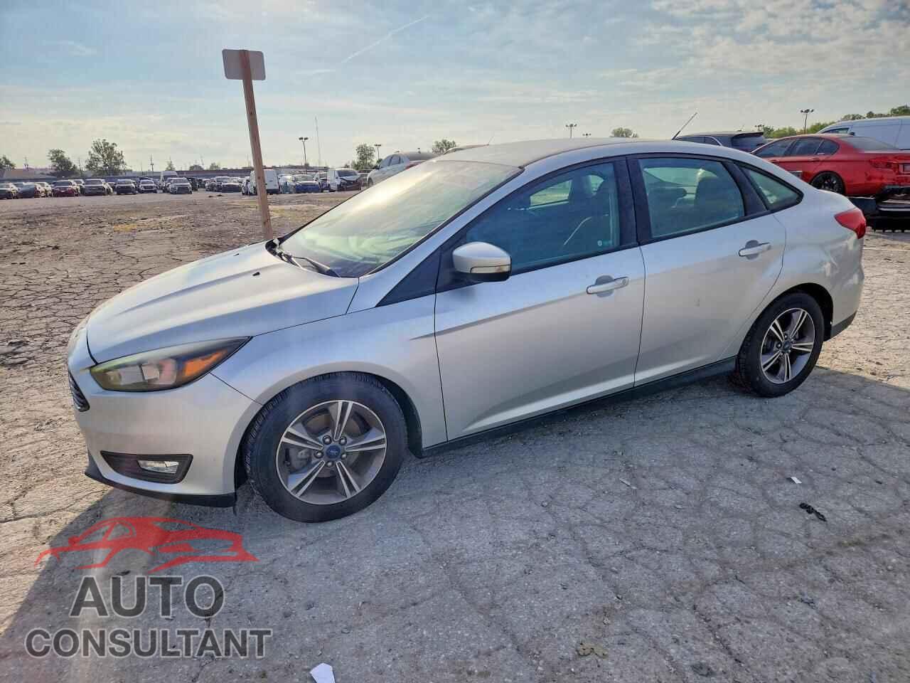 FORD FOCUS 2017 - 1FADP3FE8HL289825