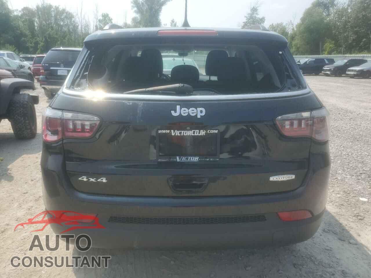 JEEP COMPASS 2019 - 3C4NJDBB2KT748604
