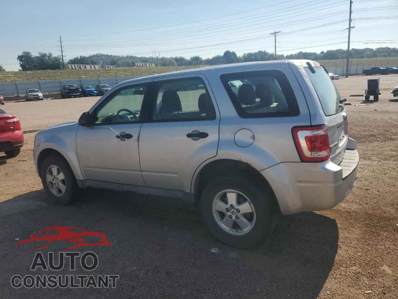 FORD ESCAPE 2011 - 1FMCU9C76BKC41546