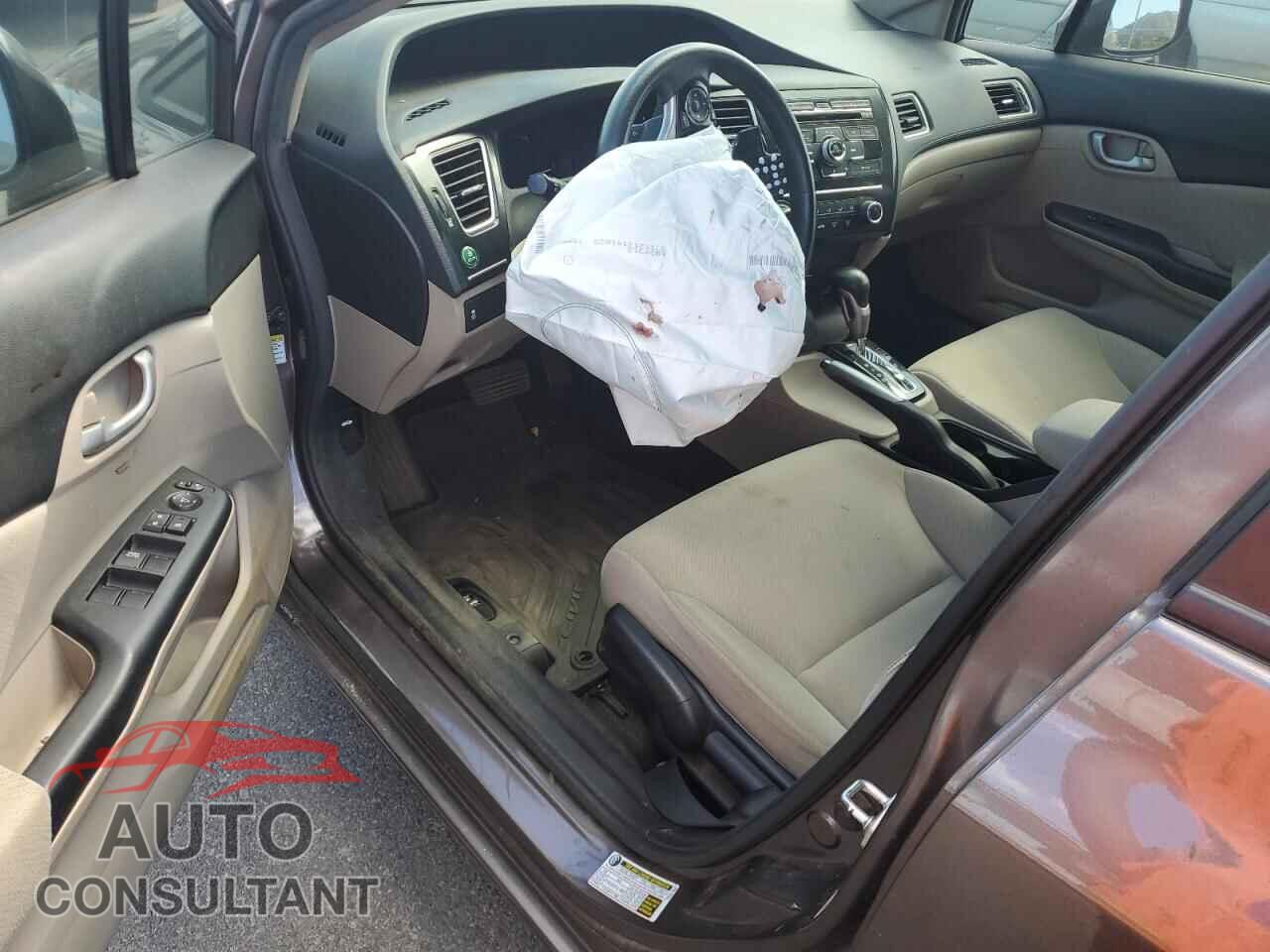 HONDA CIVIC 2013 - 2HGFB2F50DH552202