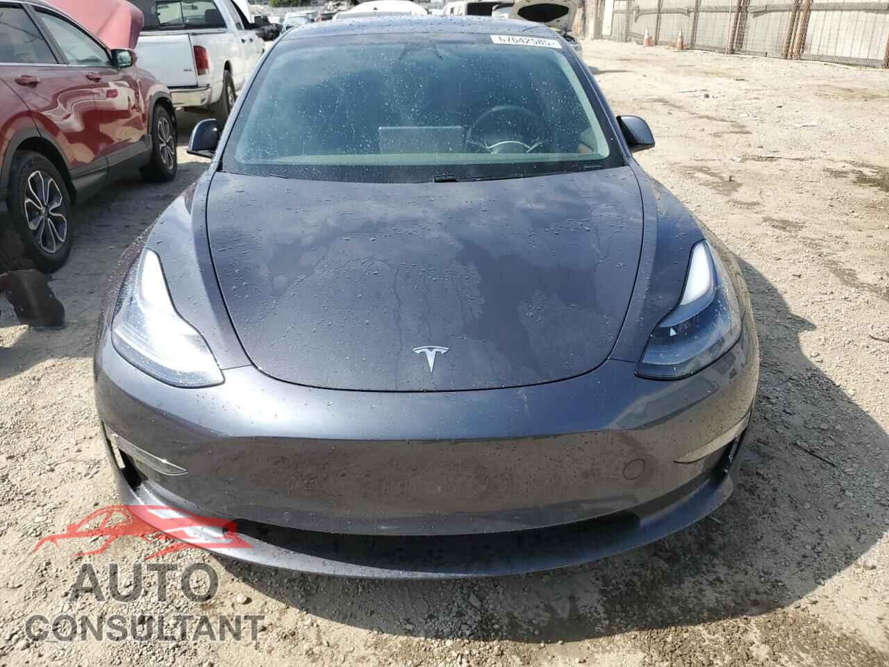 TESLA MODEL 3 2021 - 5YJ3E1EA8MF058998