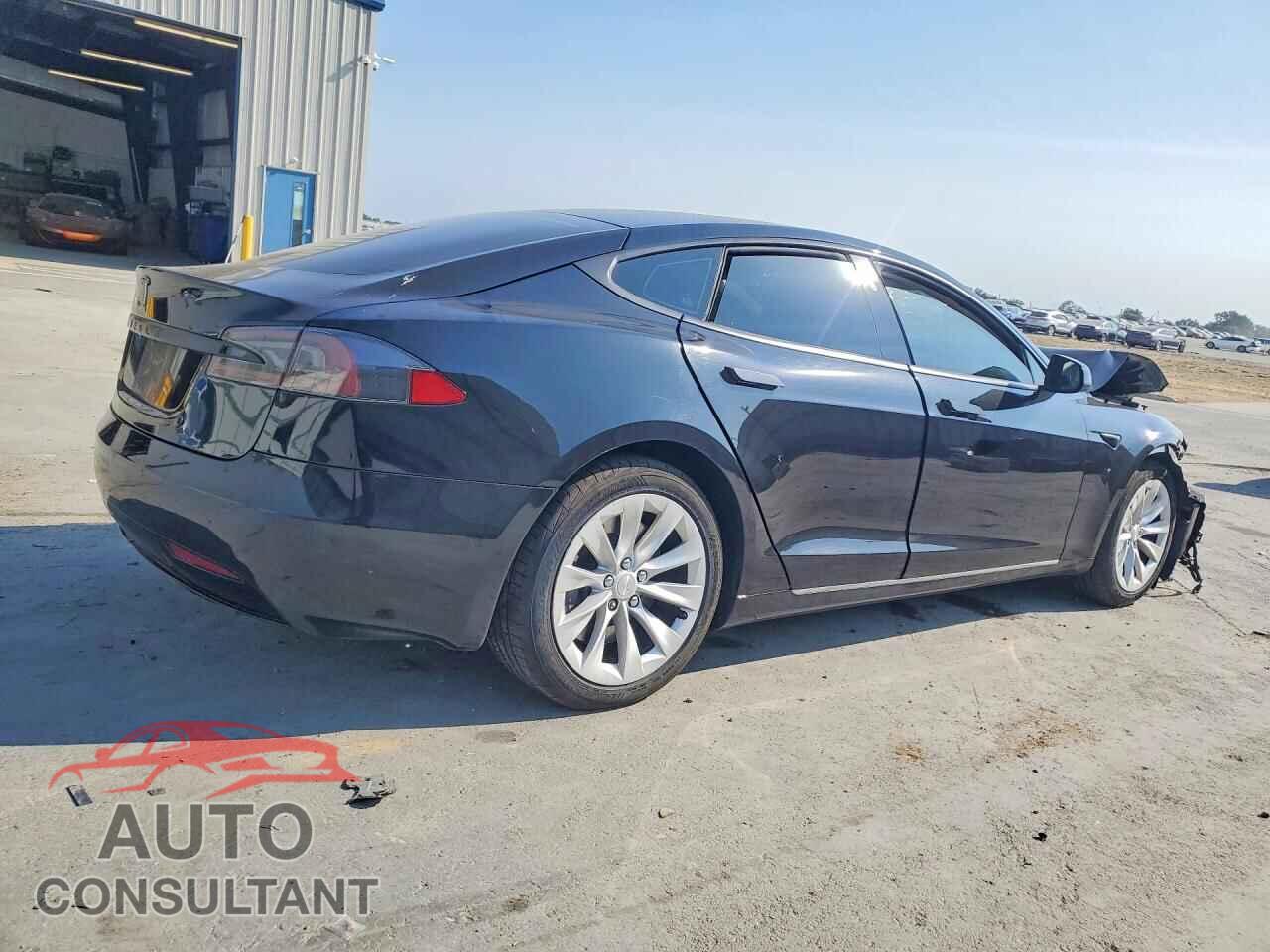 TESLA MODEL S 2016 - 5YJSA1E14GF174940