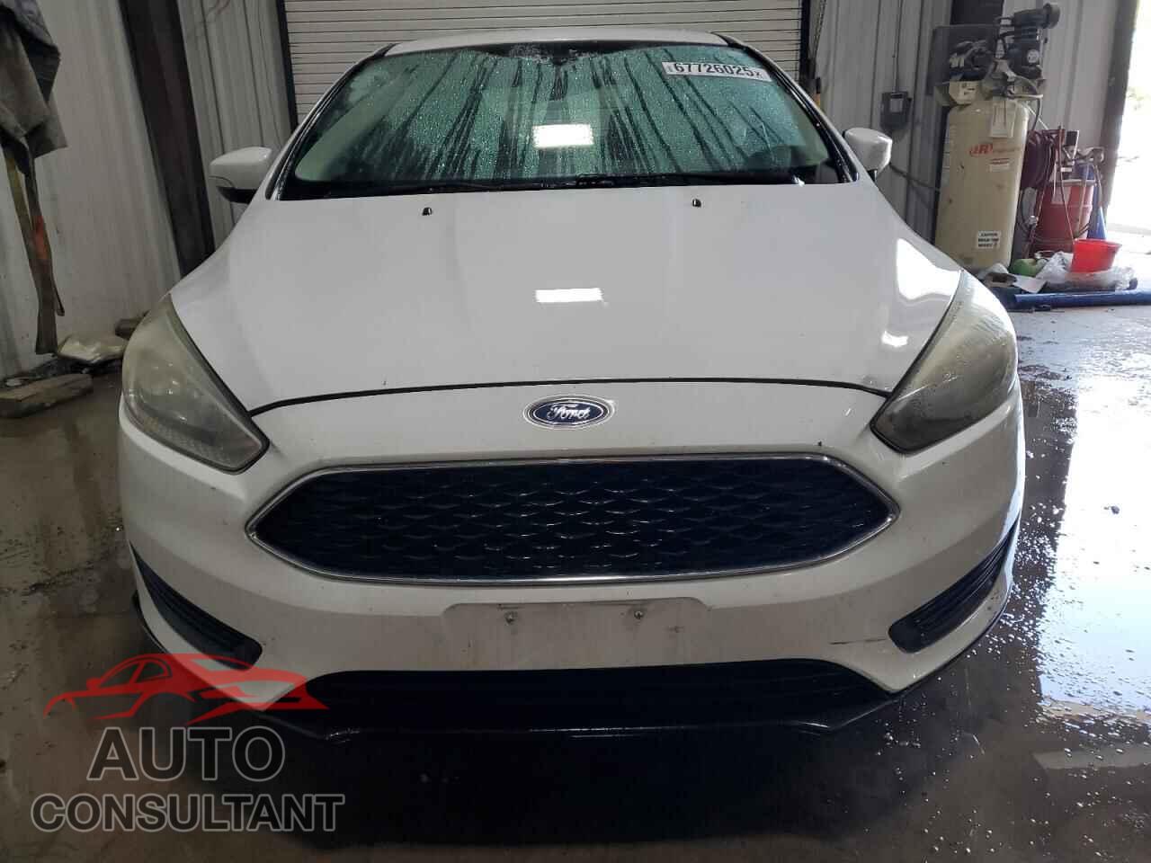 FORD FOCUS 2016 - 1FADP3F26GL341313
