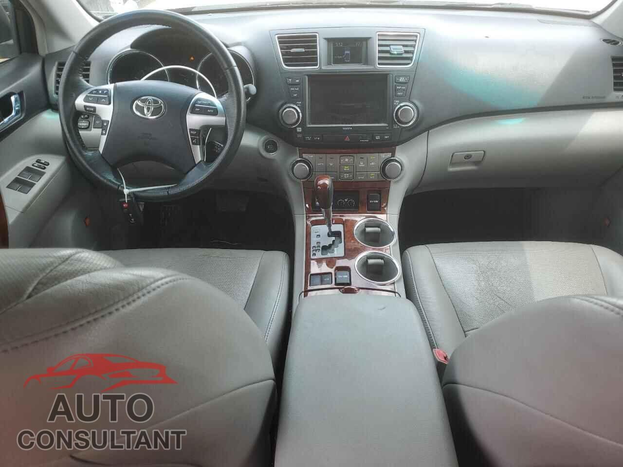 TOYOTA HIGHLANDER 2012 - 5TDYK3EH8CS086320