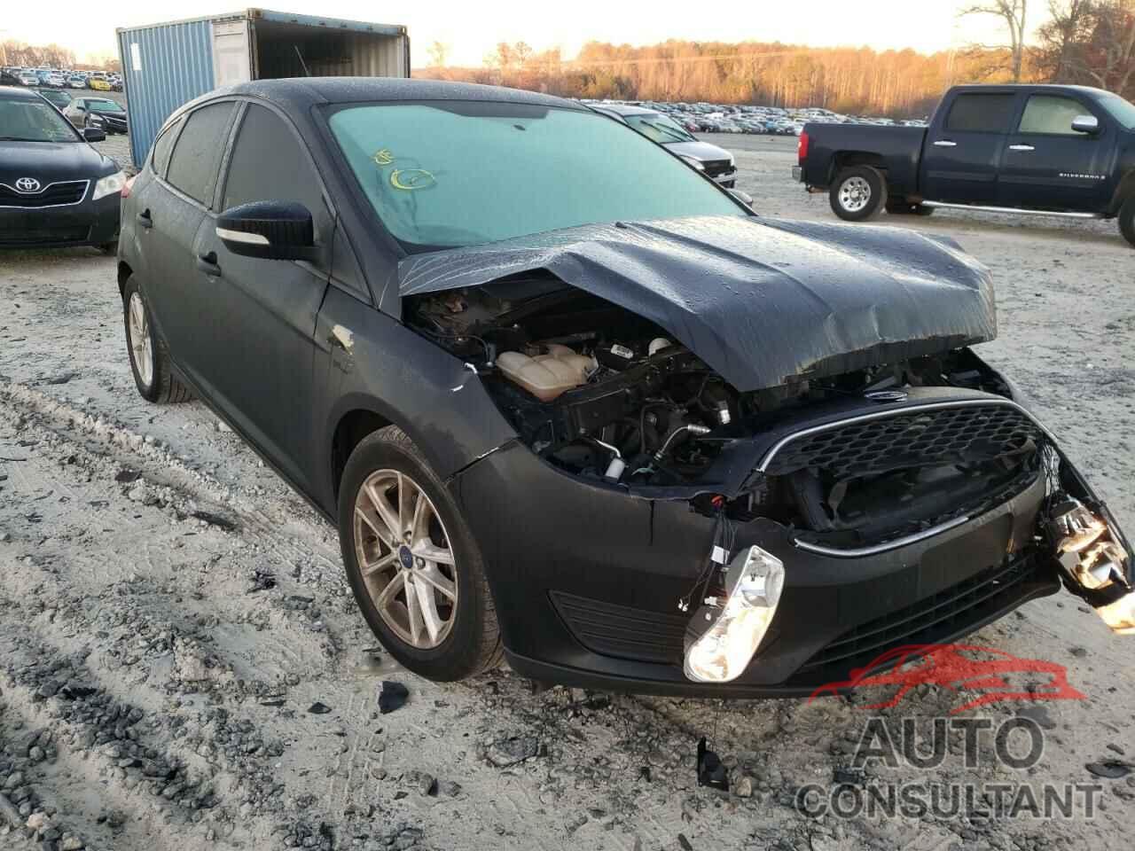 FORD FOCUS 2017 - 1FADP3K24HL336408