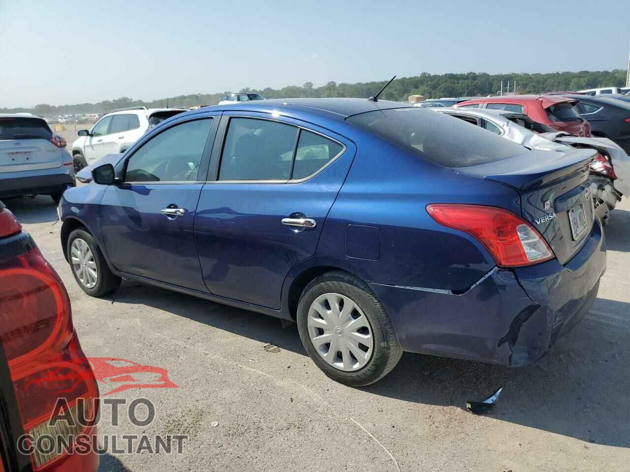 NISSAN VERSA 2019 - 3N1CN7AP3KL805177