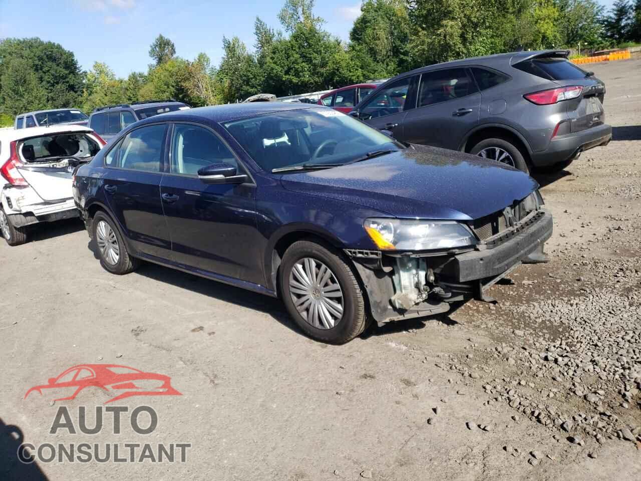 VOLKSWAGEN PASSAT 2015 - 1VWAT7A31FC084721