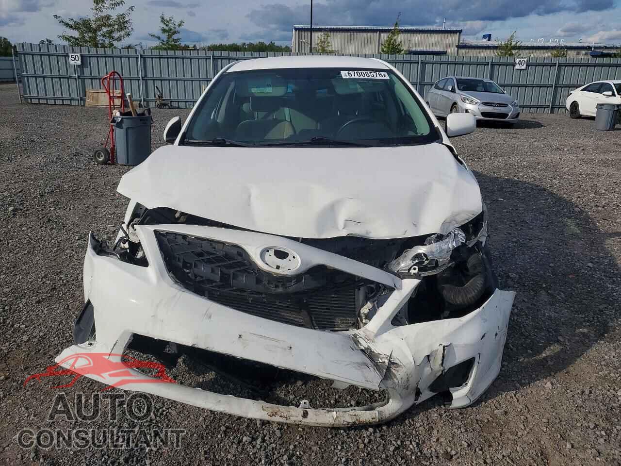TOYOTA COROLLA 2013 - 2T1BU4EEXDC977747