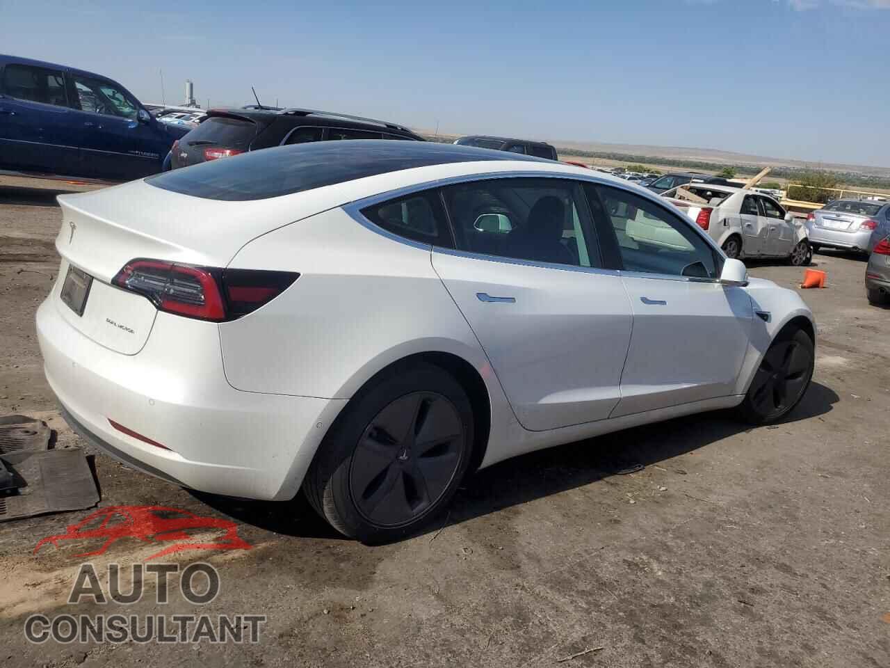 TESLA MODEL 3 2020 - 5YJ3E1EB8LF629090