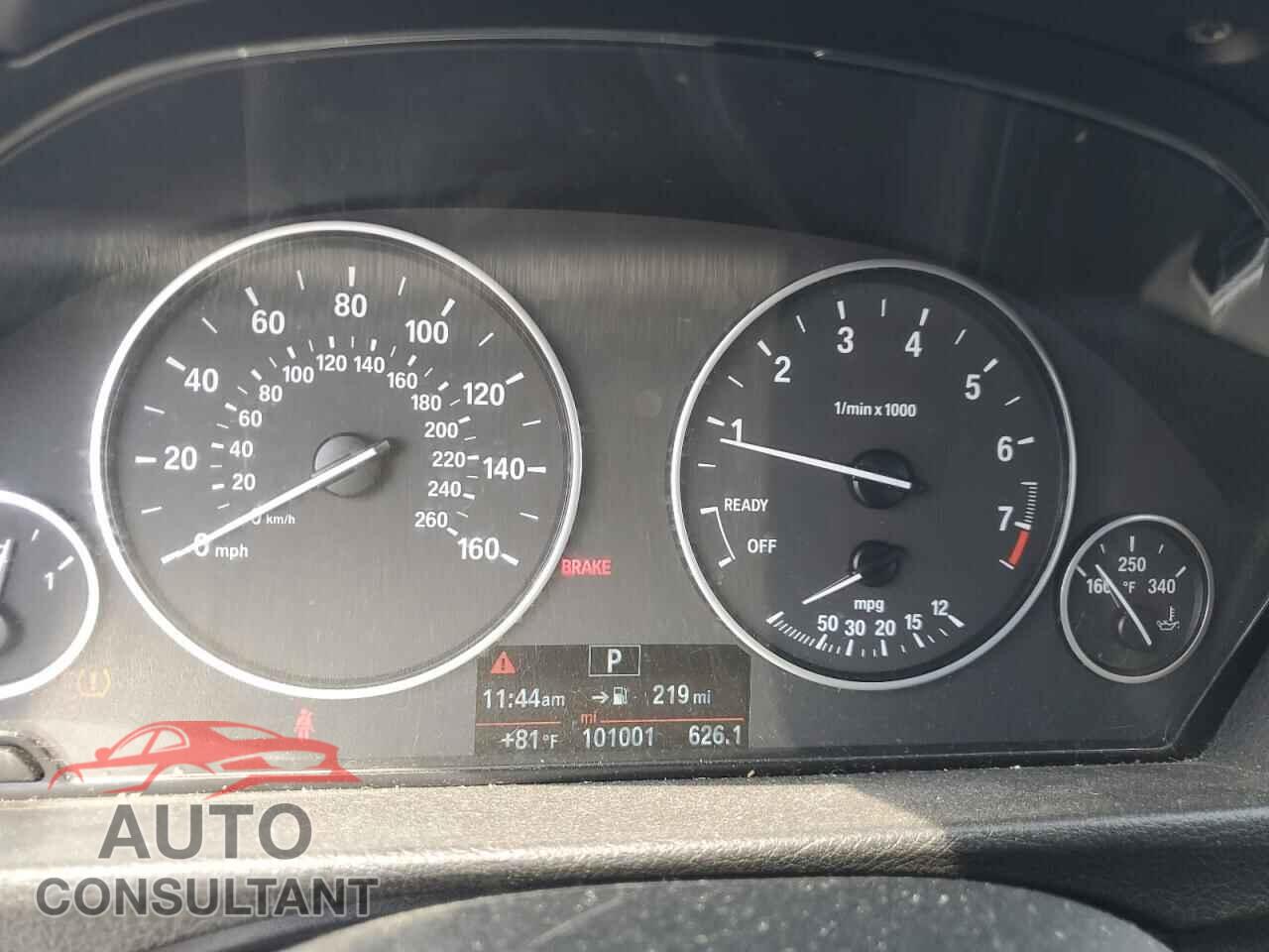 BMW 3 SERIES 2015 - WBA3C3C59FP664498