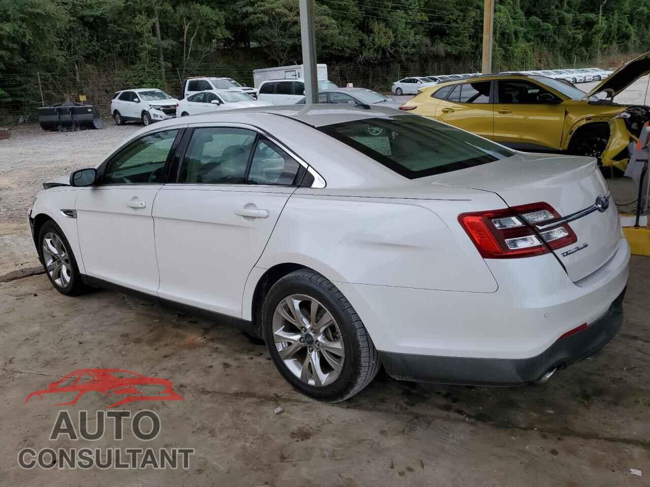 FORD TAURUS 2013 - 1FAHP2E89DG118544