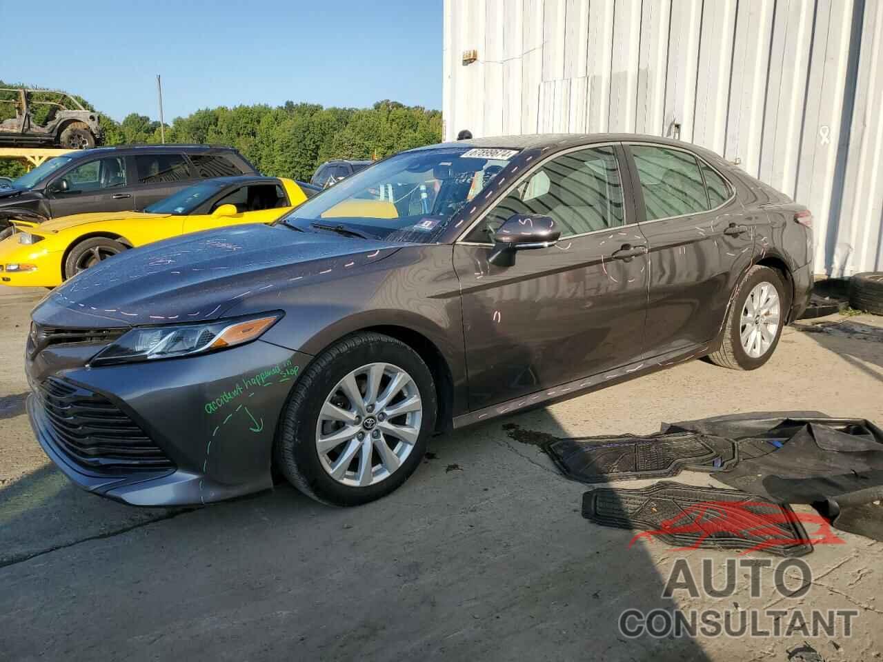 TOYOTA CAMRY 2019 - 4T1B11HK8KU755812