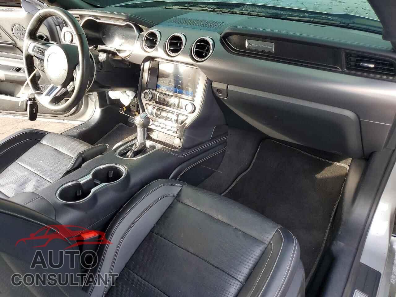 FORD MUSTANG 2021 - 1FA6P8CF3M5117736