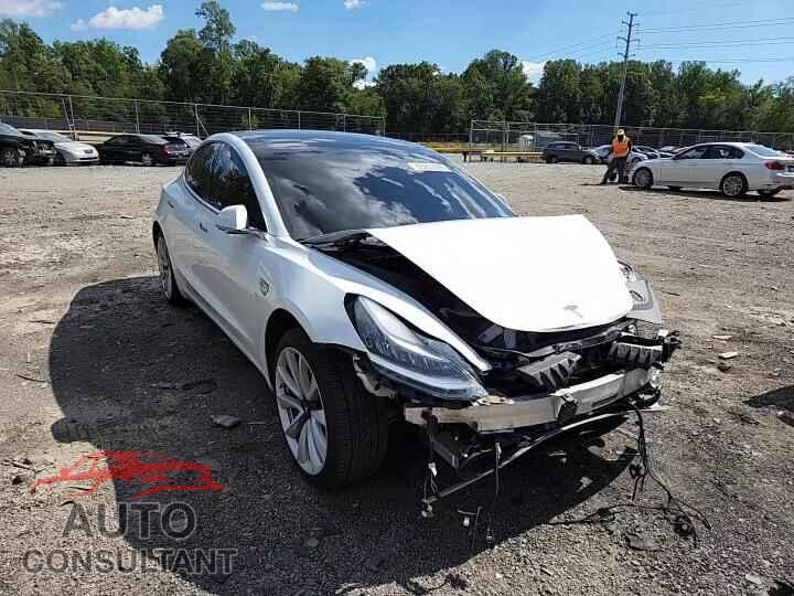 TESLA MODEL 3 2019 - 5YJ3E1EA5KF402557