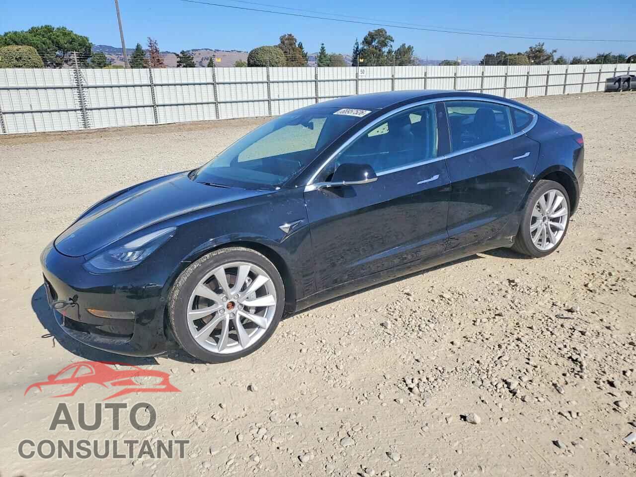 TESLA MODEL 3 2018 - 5YJ3E1EB7JF086750