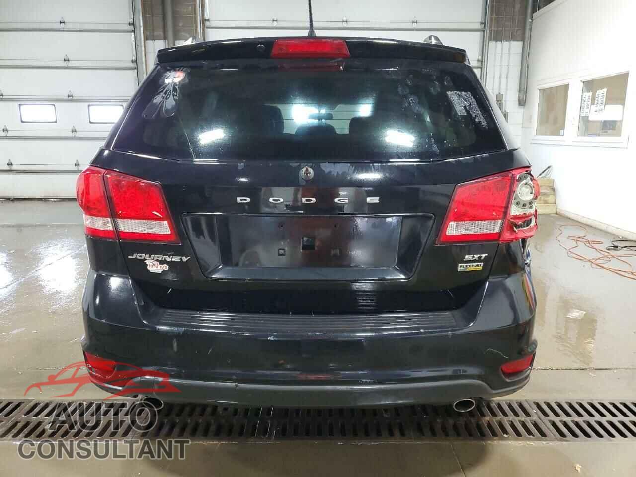 DODGE JOURNEY 2017 - 3C4PDCBG4HT572329