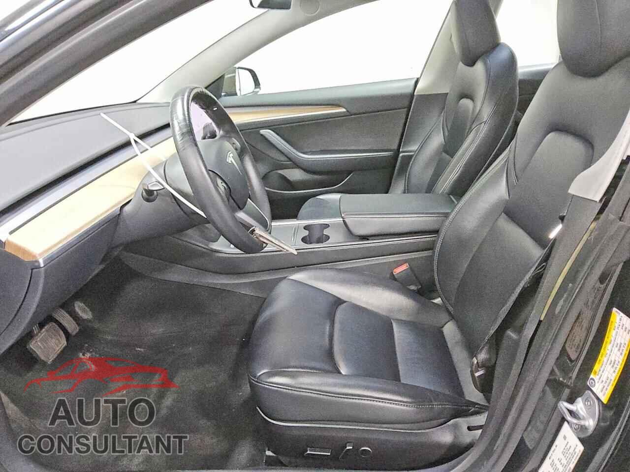 TESLA MODEL 3 2023 - 5YJ3E1EA8PF449203