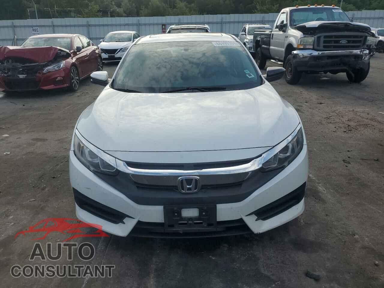 HONDA CIVIC 2017 - 19XFC2F70HE205077