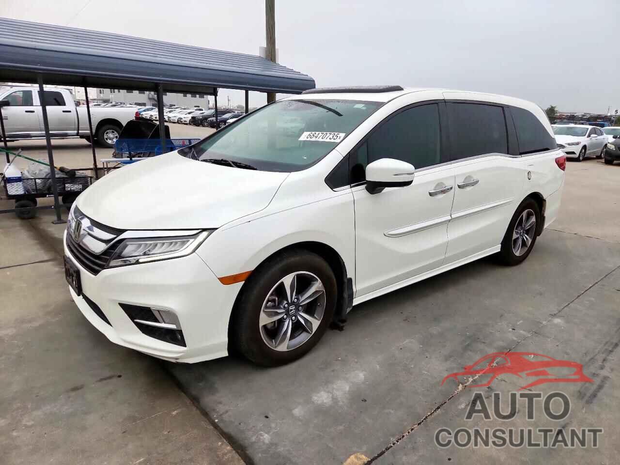 HONDA ODYSSEY 2018 - 5FNRL6H85JB048995