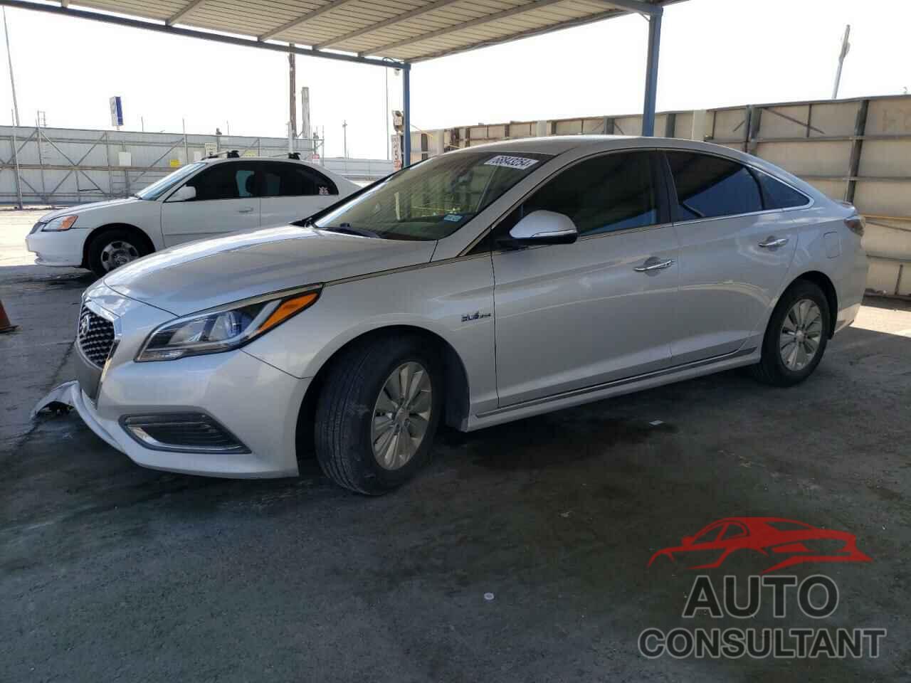HYUNDAI SONATA 2016 - KMHE24L18GA039673