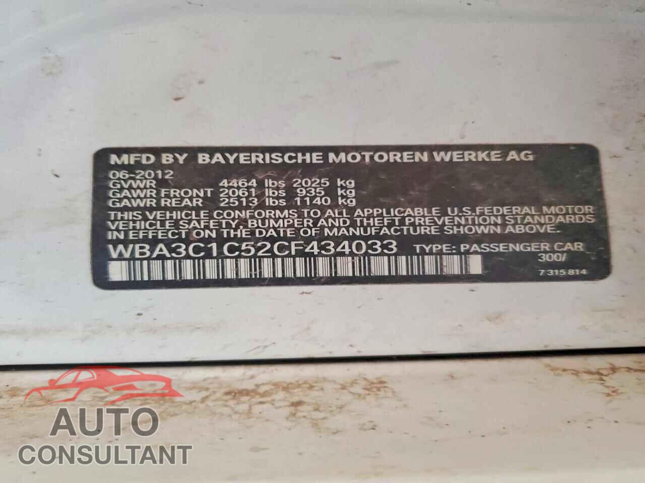 BMW 3 SERIES 2012 - WBA3C1C52CF434033