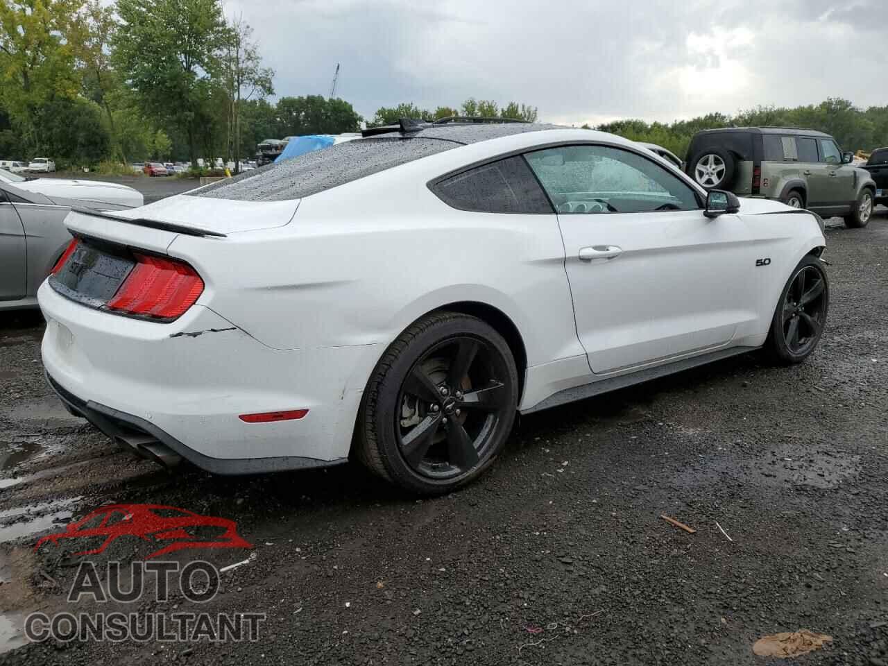 FORD MUSTANG 2021 - 1FA6P8CF4M5143858