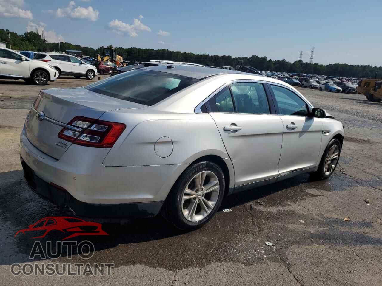 FORD TAURUS 2016 - 1FAHP2E80GG106948