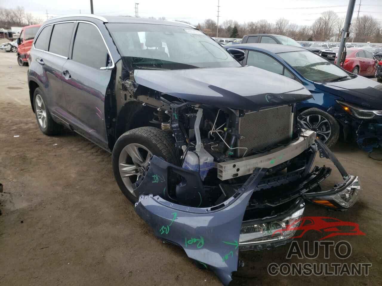 TOYOTA HIGHLANDER 2019 - 5TDDZRFH9KS719451