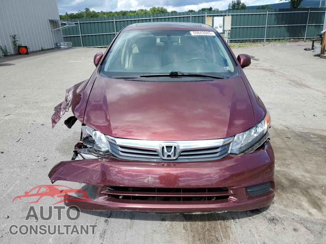 HONDA CIVIC 2012 - 2HGFB2F99CH532130