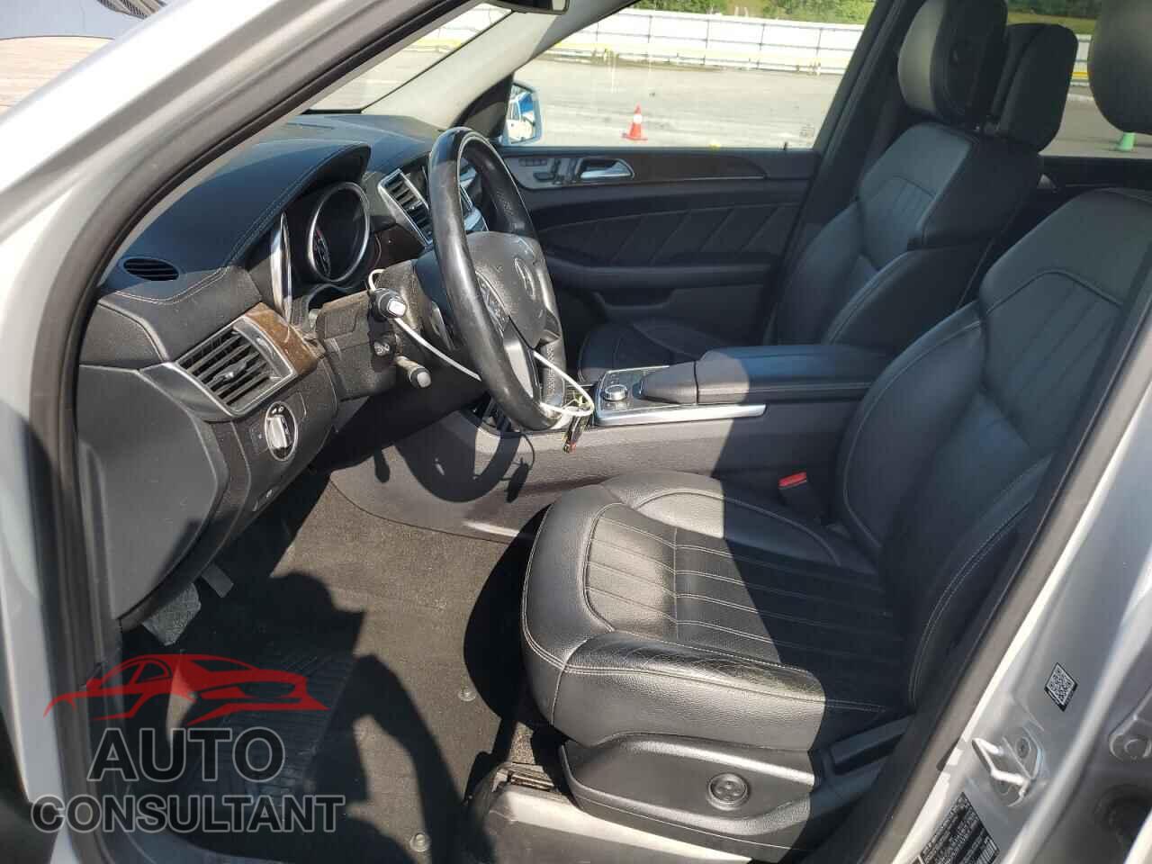 MERCEDES-BENZ GL-CLASS 2015 - 4JGDF2EE2FA572802