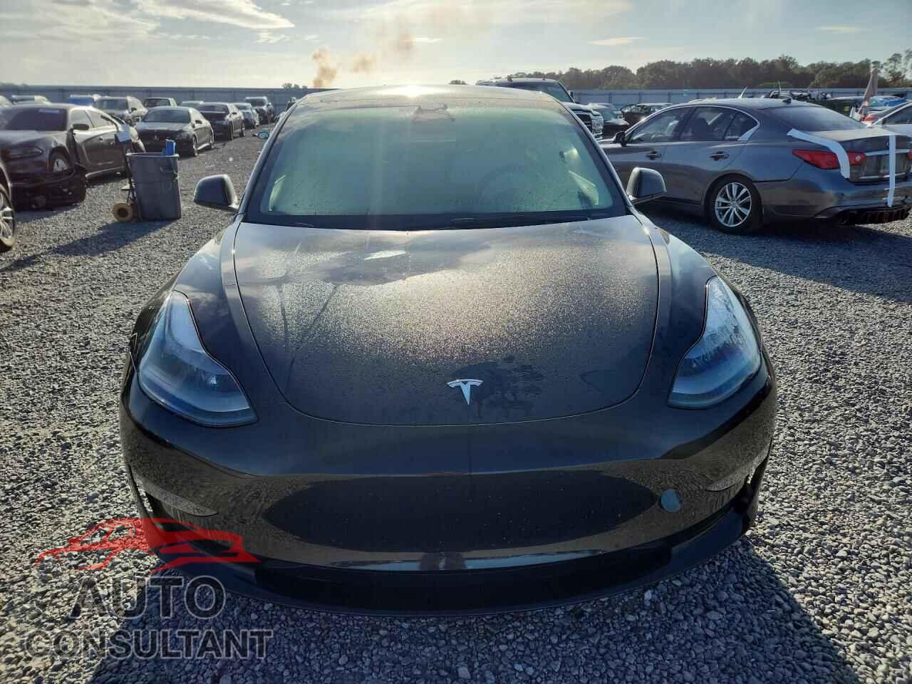 TESLA MODEL 3 2023 - 5YJ3E1EA7PF435163