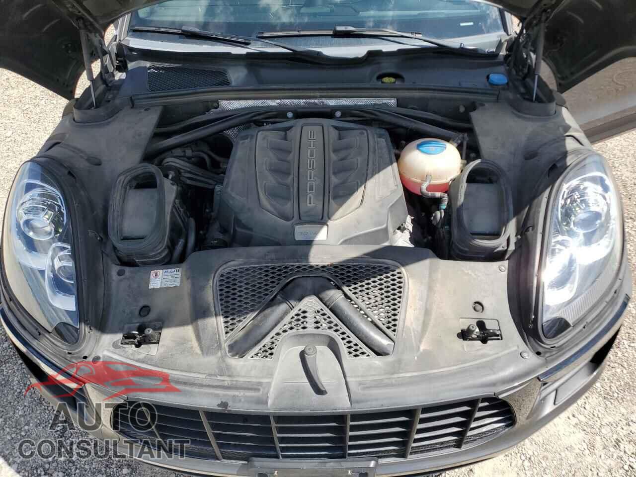 PORSCHE MACAN 2015 - WP1AB2A54FLB68153
