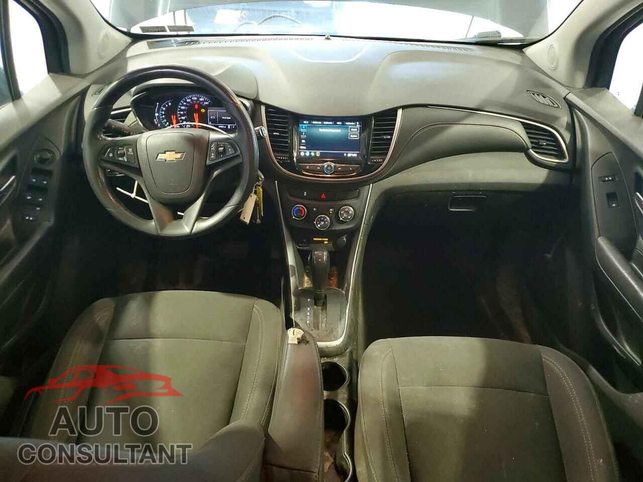 CHEVROLET TRAX 2019 - 3GNCJNSB3KL195045