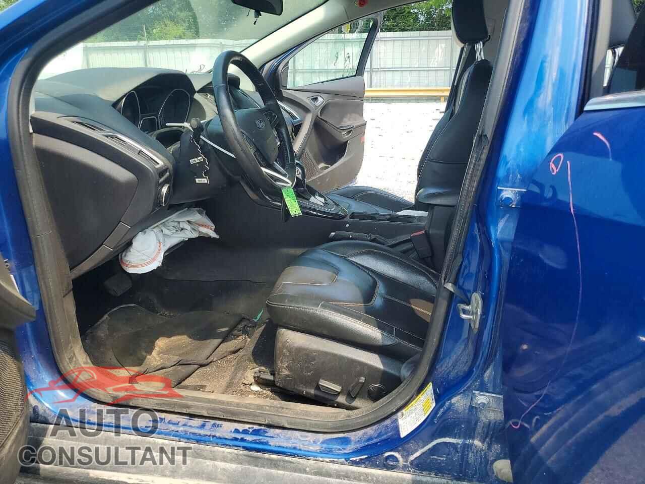 FORD FOCUS 2018 - 1FADP3J21JL239075