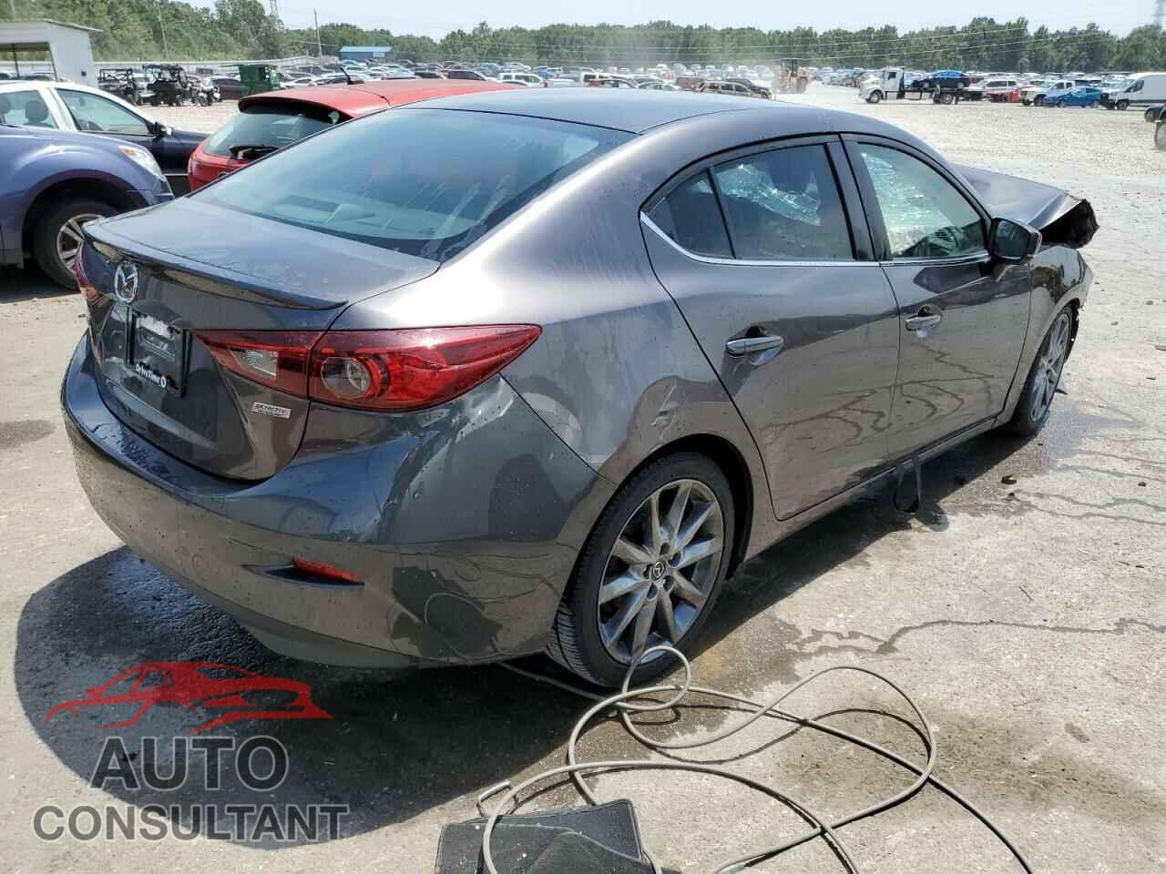 MAZDA 3 2018 - 3MZBN1V30JM231124