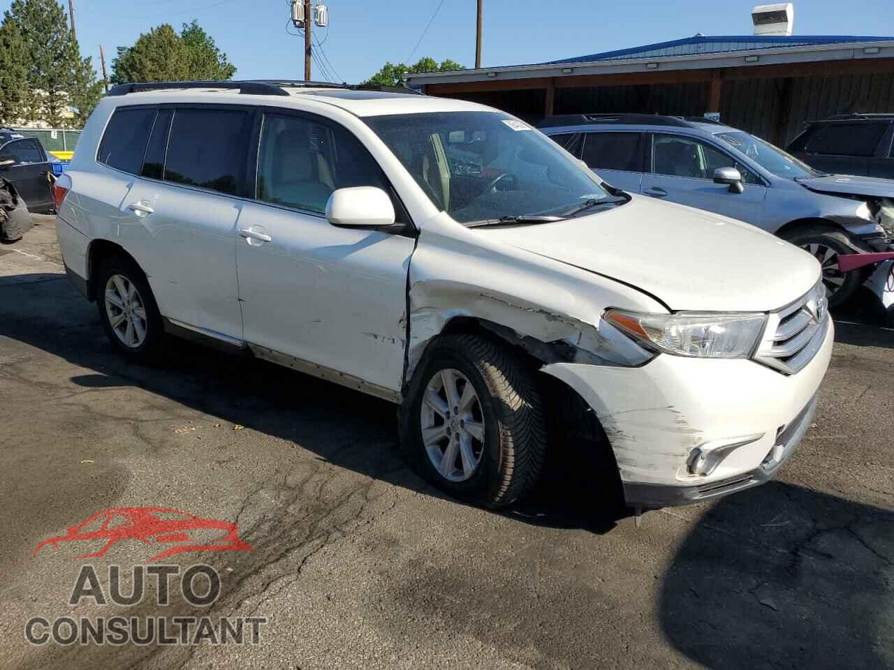 TOYOTA HIGHLANDER 2011 - 5TDBK3EH7BS064295