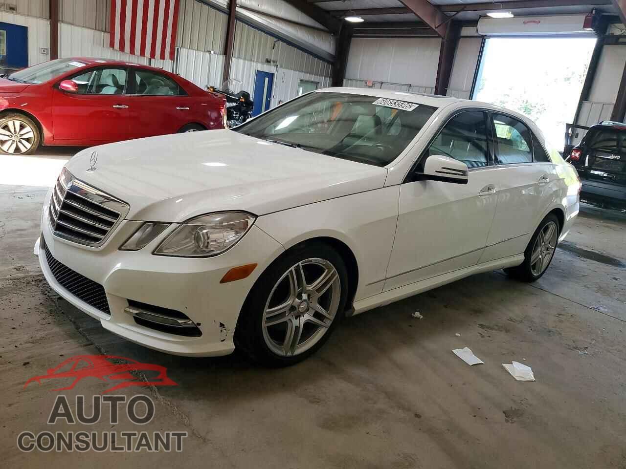 MERCEDES-BENZ E-CLASS 2013 - WDDHF8JB2DA689304