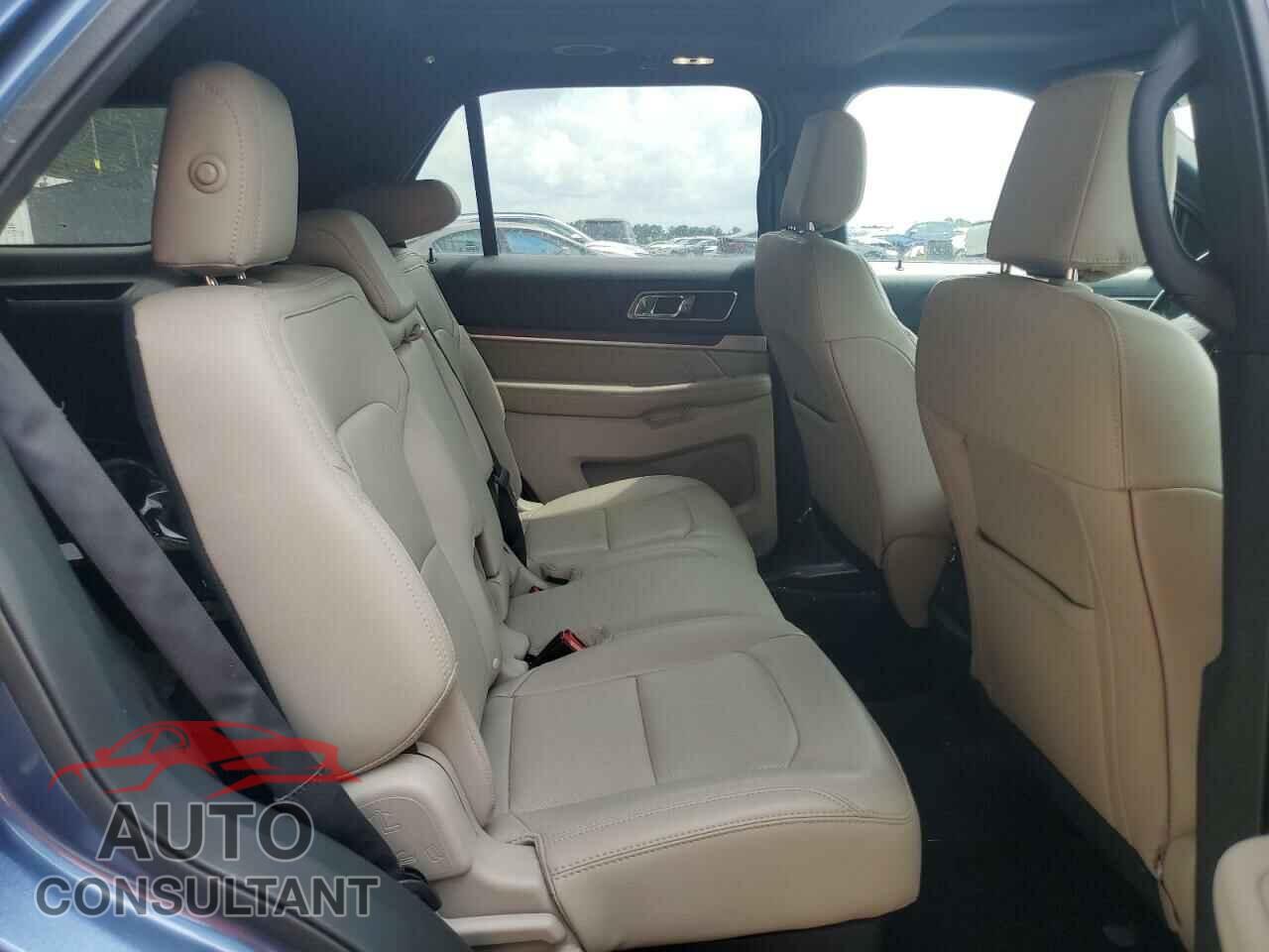 FORD EXPLORER 2018 - 1FM5K7F88JGB83867