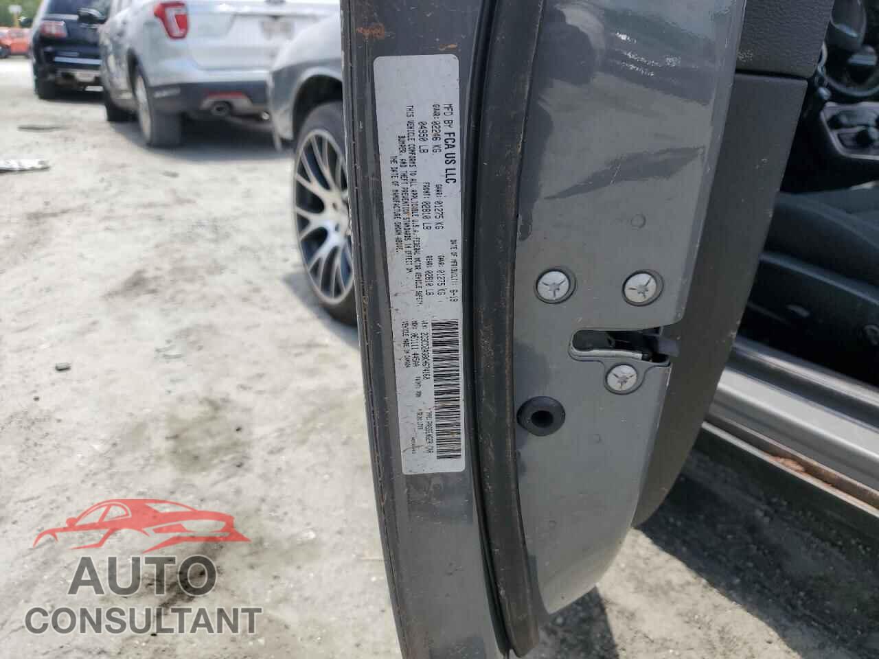 DODGE CHALLENGER 2019 - 2C3CDZAG8KH674160