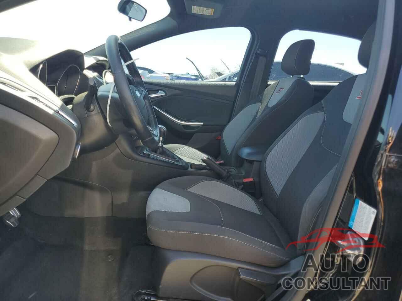 FORD FOCUS 2016 - 1FADP3L94GL226601