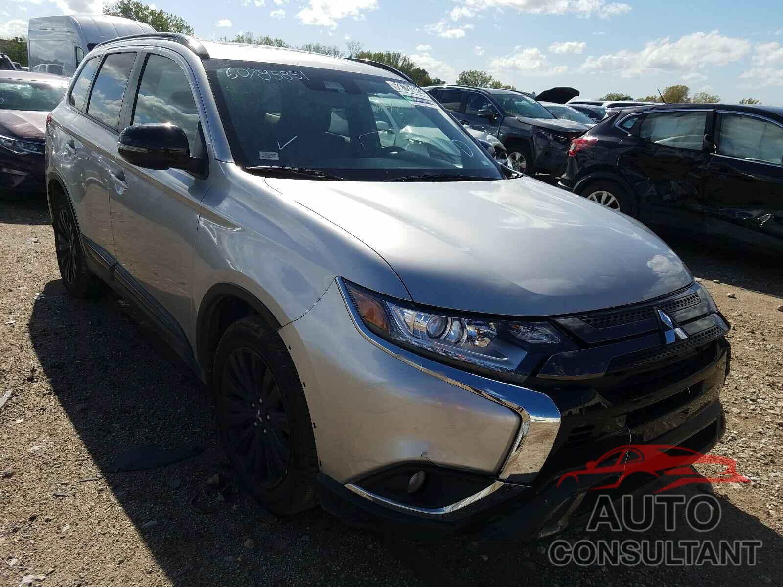 MITSUBISHI OUTLANDER 2020 - JA4AD3A31LJ000553