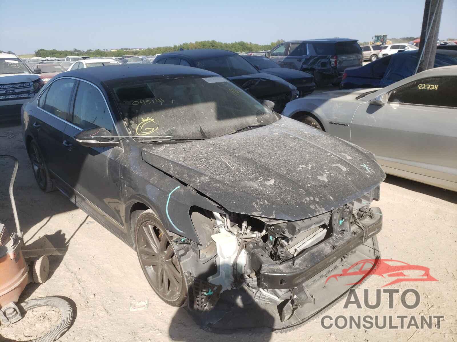 VOLKSWAGEN PASSAT 2016 - 1VWAS7A32GC045141