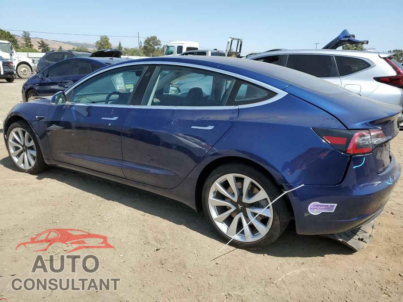 TESLA MODEL 3 2018 - 5YJ3E1EA3JF046947